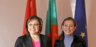 Корнелия Нинова и Ирене Планк