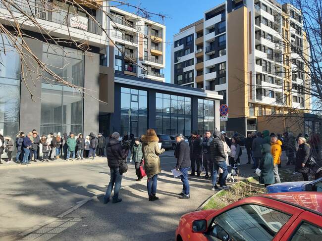 Собственици на имоти в кооперация в бургаския комплекс Изгрев излязоха