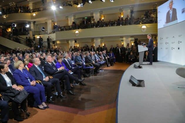 Румен Радев