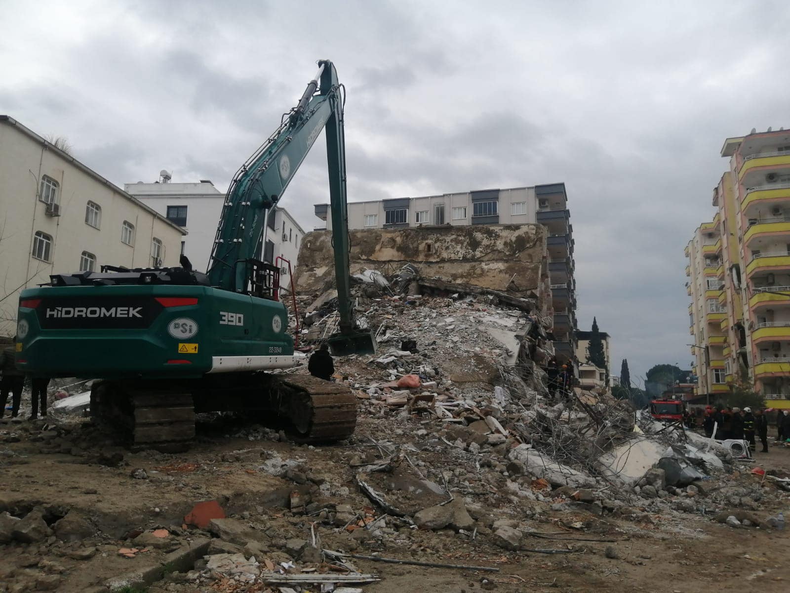 Броят на жертвите след земетресението в Турция и Сирия надхвърли