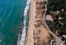 Плаж "Шкорпиловци"