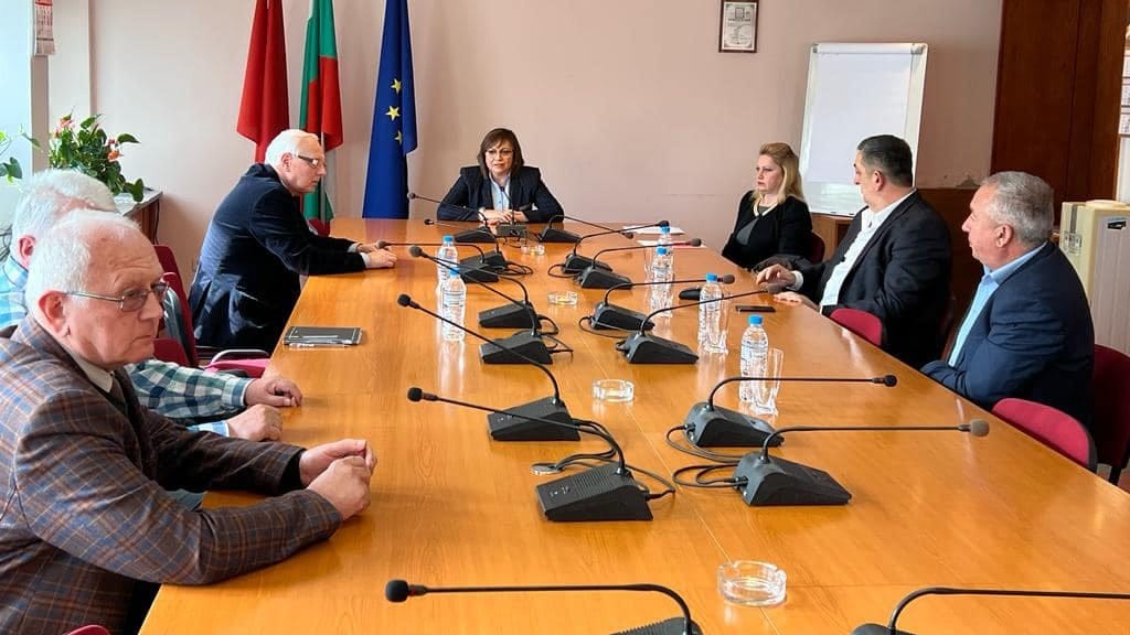 Българската социалистическа партия БСП сключи коалиционни споразумения с още 5