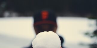 Снежна топка