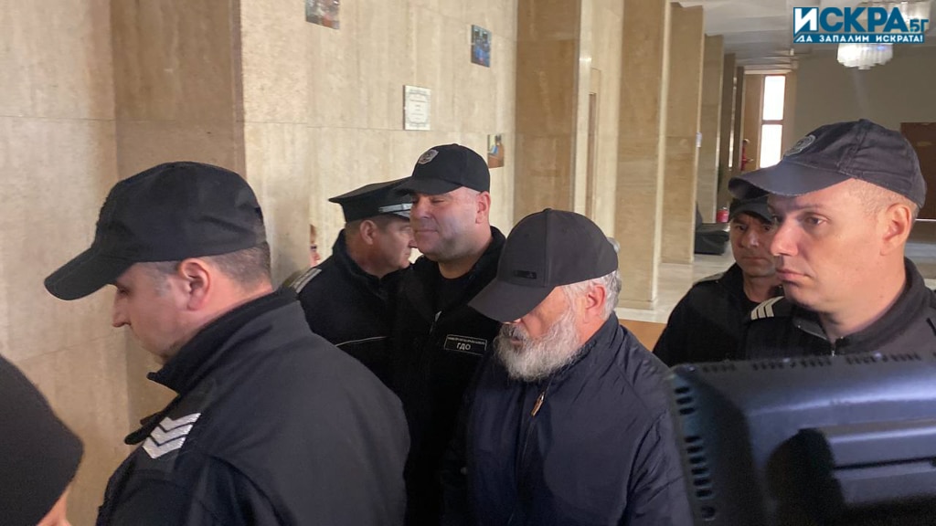 Съдът не даде ход на делото срещу Станимир Рагевски за