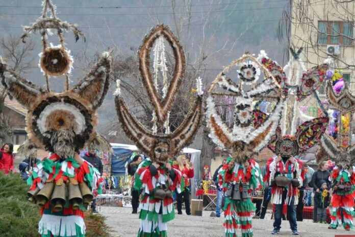 Фестивал "Магията на Сурва"