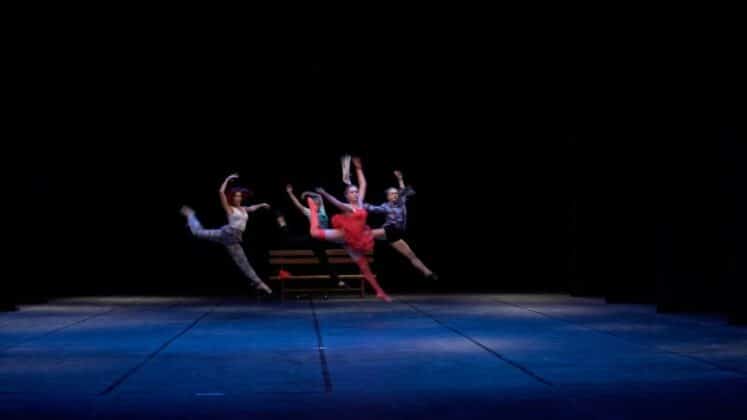 Спектакъл „Дали е любов“