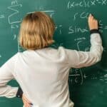 Учител, образование