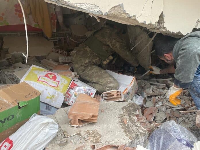 Земетресение