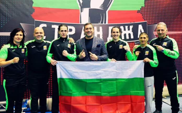 Български състезателки по бокс