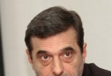 Димитър Манолов