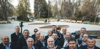 Духов оркестър