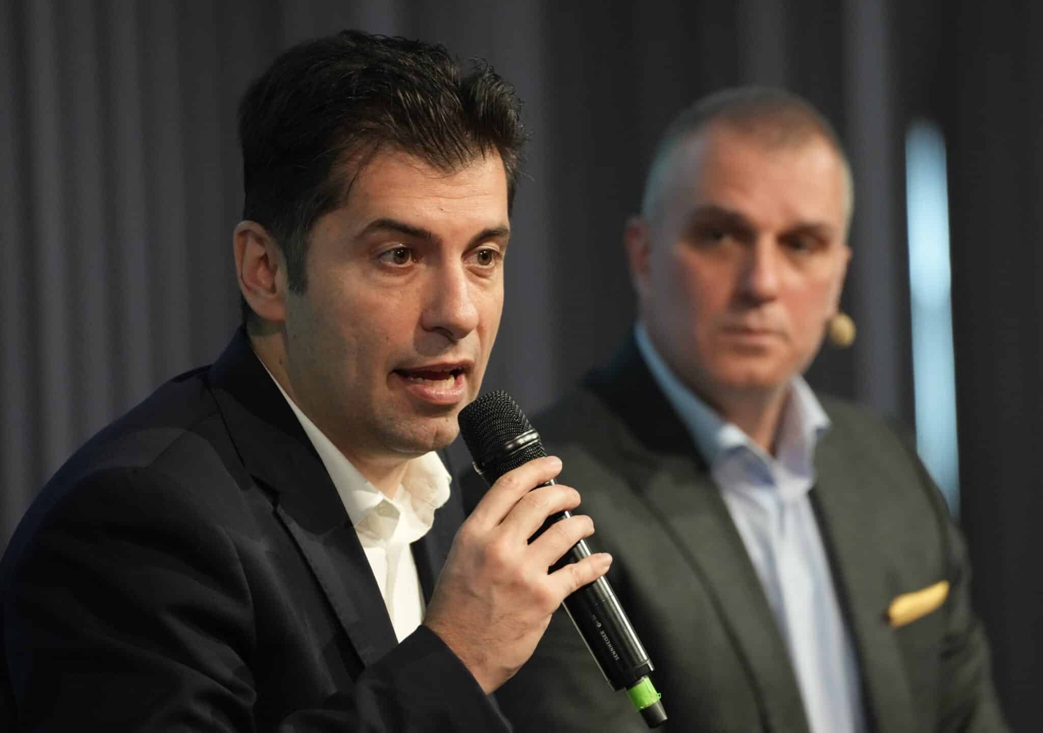 Кирил Петков Снимка Продължаваме Промяната Колко тежък е бил сблъсъкът между