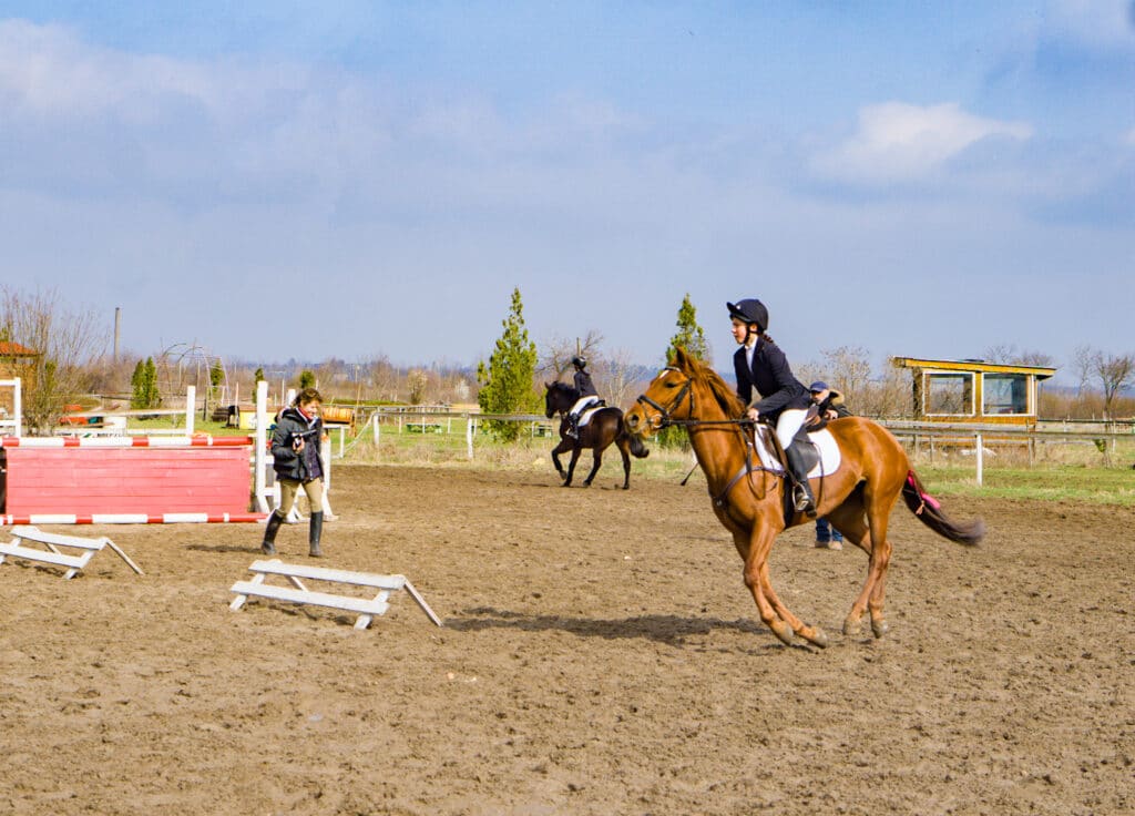 Десетки граждани и гости на Русе се събраха на Хиподрума