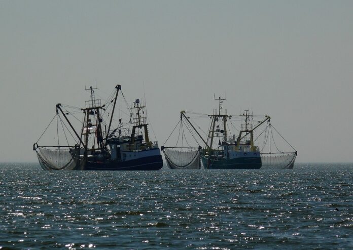 Рибарски кораби