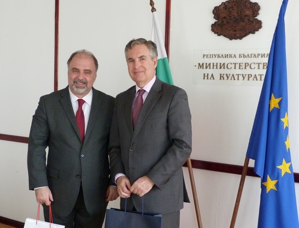 Министър Георги Тодоров и Н. Пр. Алехандро Поланко