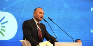 Министър Росен Христов