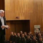 Министърът на отбраната пред курсантите