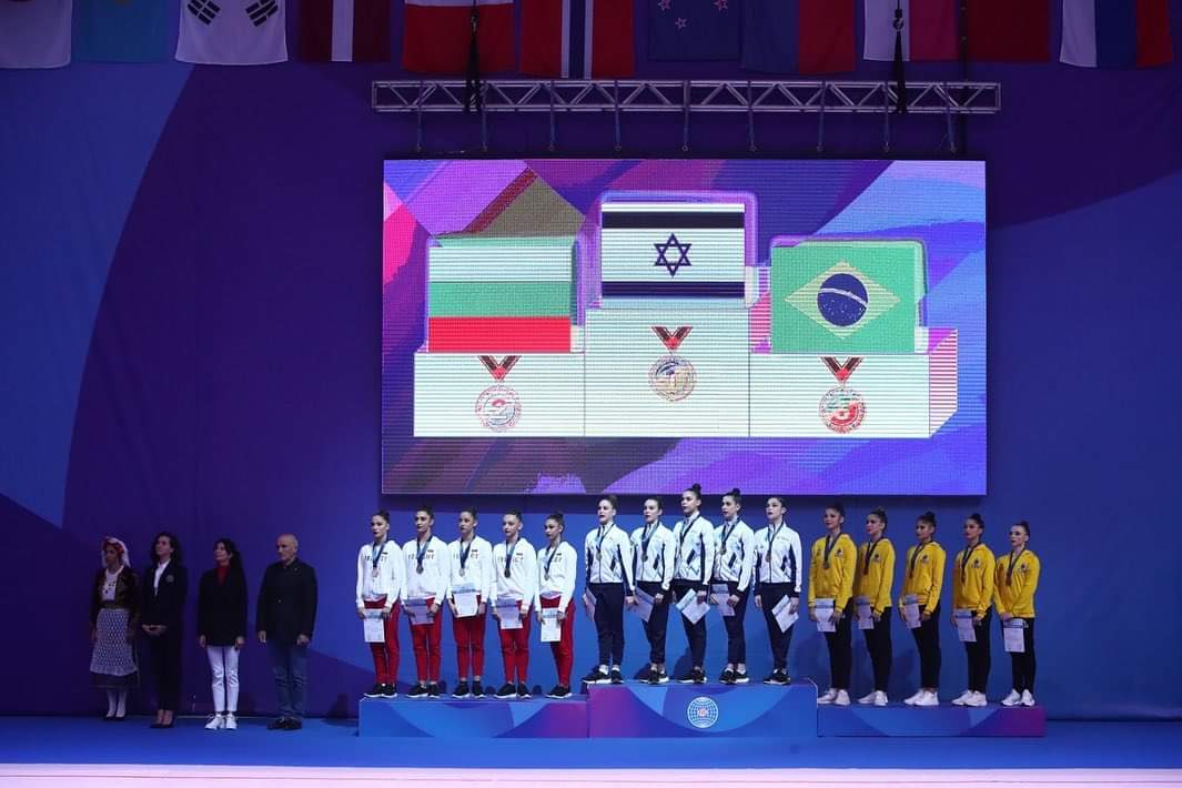 България завоюва два сребърни и един бронзов медали на първата