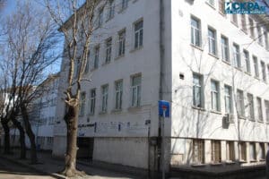  Сградата на СУ 