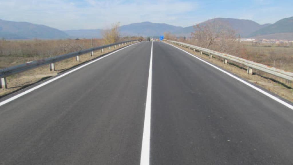 обяви обществена поръчка за избор на изпълнител за изработване на