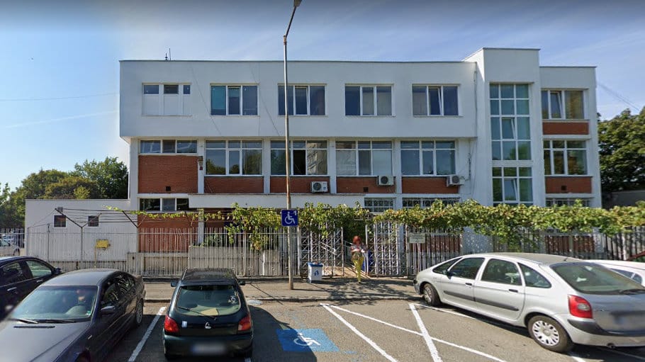 Бургаски шофьори се оплакват от лошите условия и бавните процедури