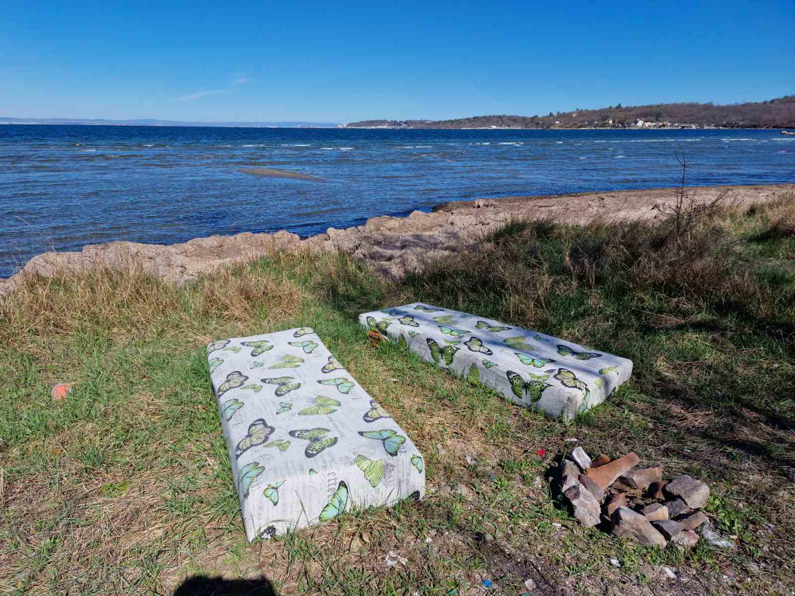 Бургаската екоинспекция организира почистване на защитената местност Ченгене скеле на