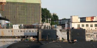 Подводници.