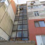 Многофамилна сграда