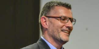 Проф. Георги Момеков