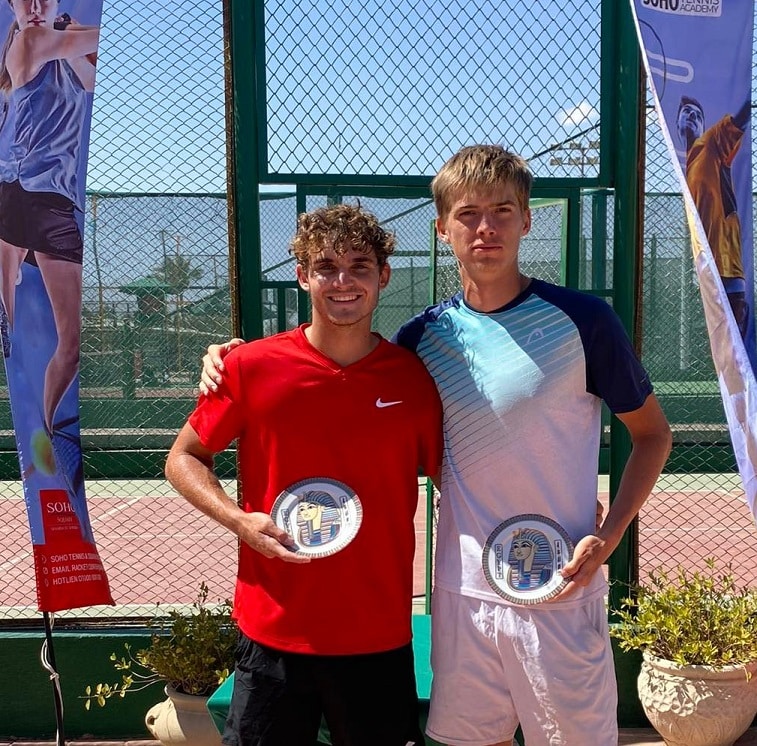 Българският състезател Пьотр Нестеров спечели титлата на двойки на турнира