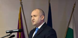 Румен Радев