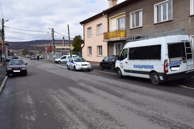 В Пернишка област се провежда спецакция за противодействие на престъпността
