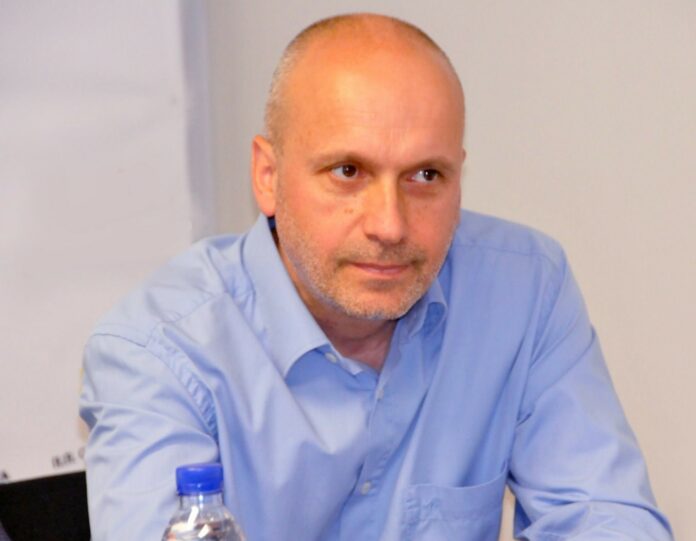 Д-р Петър Стоев