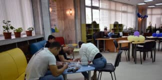 Нова тийн зона