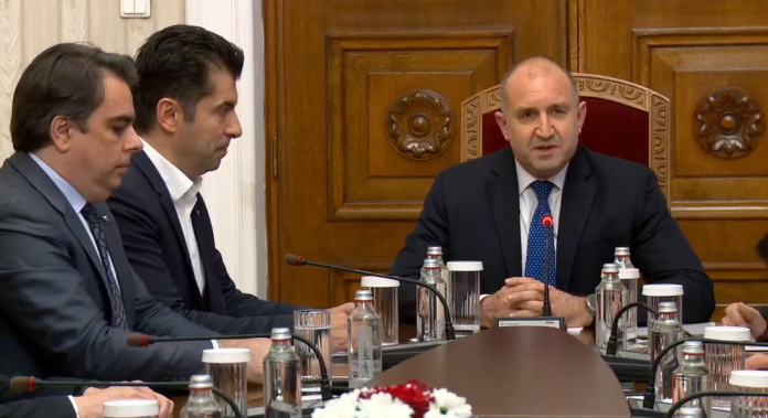 Асен Василев, Кирил Петков и Румен Радев