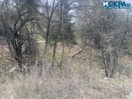 Паркинг с боклуци