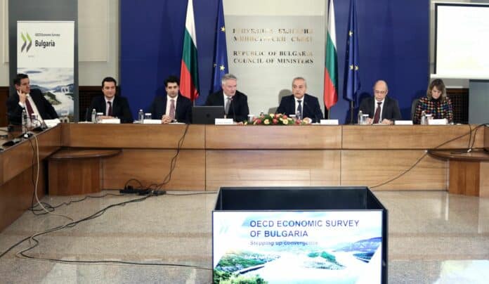 Брифинг в МС