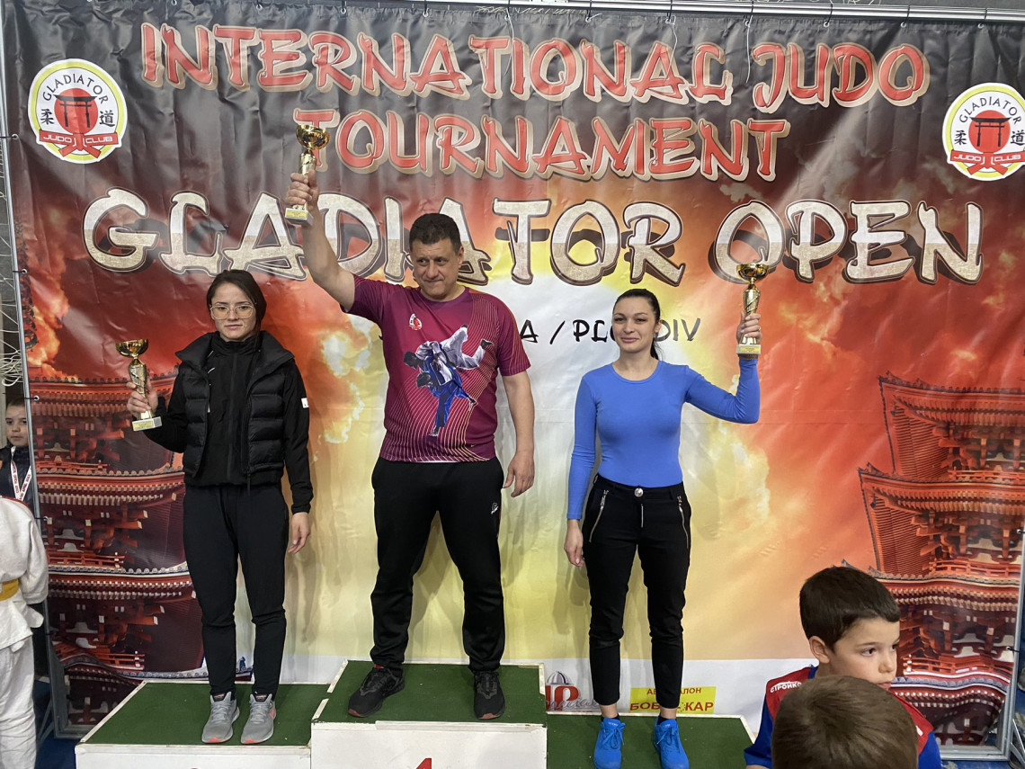 433 джудисти от 36 клуба от България и Гърция стартираха