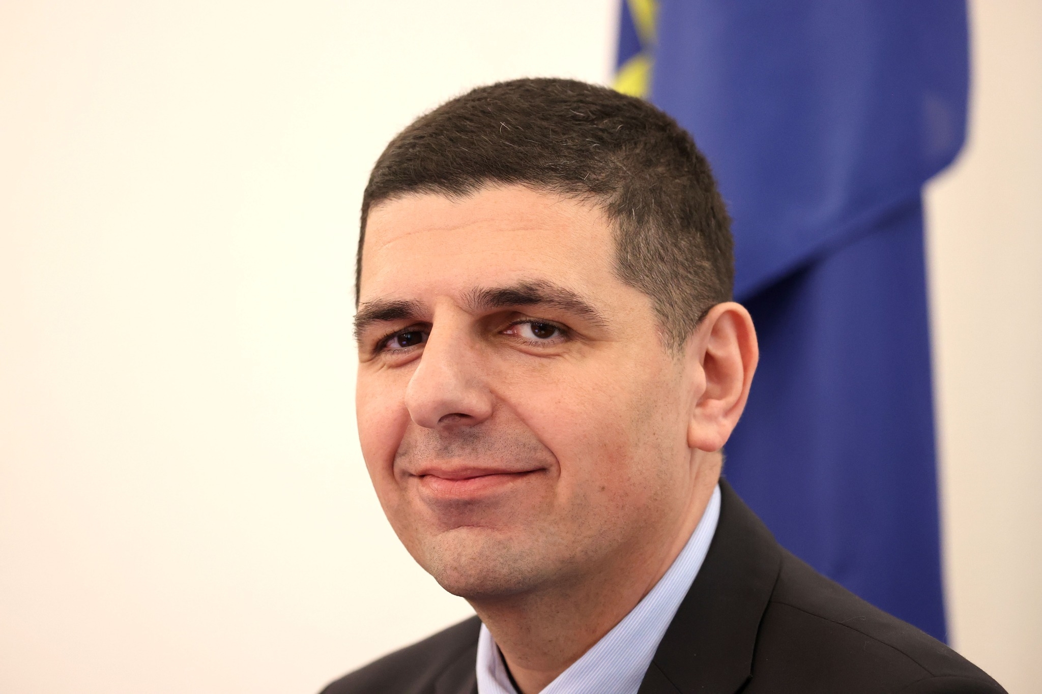 Депутатът от коалицията Продължаваме Промяната – Демократична България Ивайло Мирчев