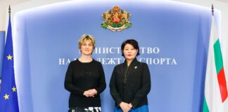 Весела Лечева и Лхагвасурен Саянаа