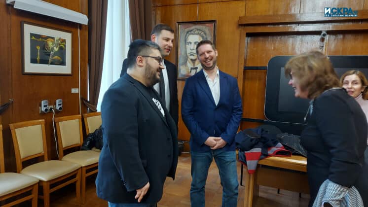 Д-р Диян Господинов, д-р Павел Минев и д-р Стамен Пишев