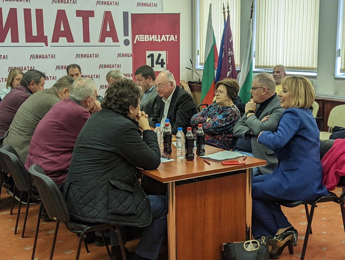 Българското правителство да последва примера на Полша и Унгария и