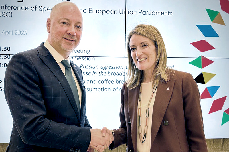 Росен Желязков и Роберта Мецола