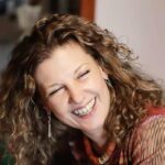 Миролюба Бенатова