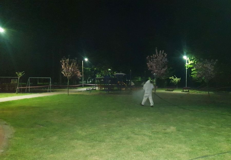 Община Ямбол започва с обработката на тревните площи в междублокови