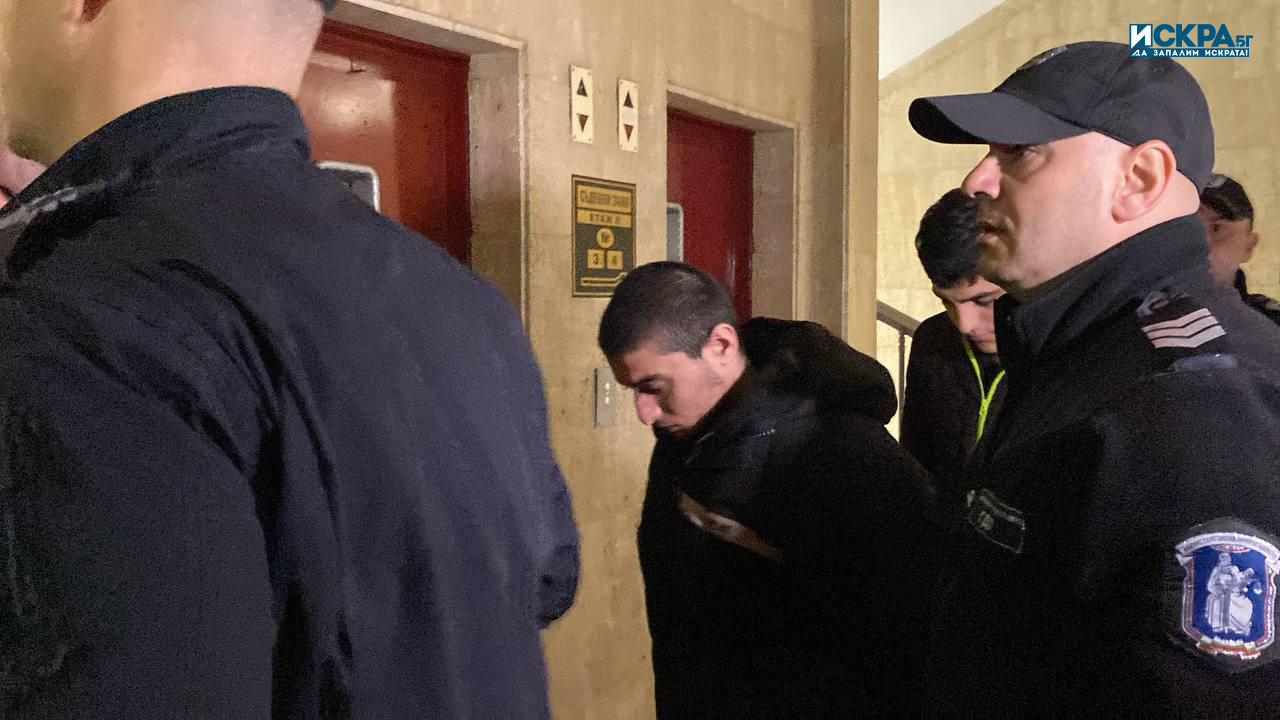 Подсъдими Снимка Искра бг
Делото срещу тримата сирийски граждани се гледа в