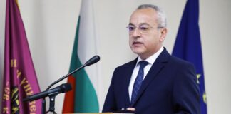 Премиер Гълъб Донев