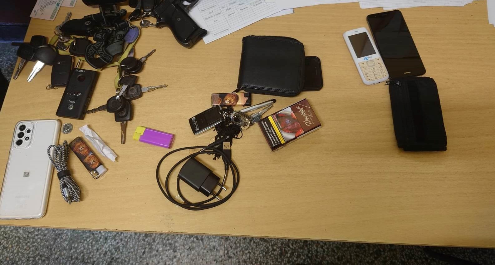 33 годишен мъж и 17 годишен младеж са задържани за кражбата на