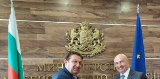 Арх. Иван Шишков и доц. д-р Желко Йович