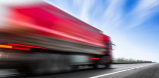 Товарен камион